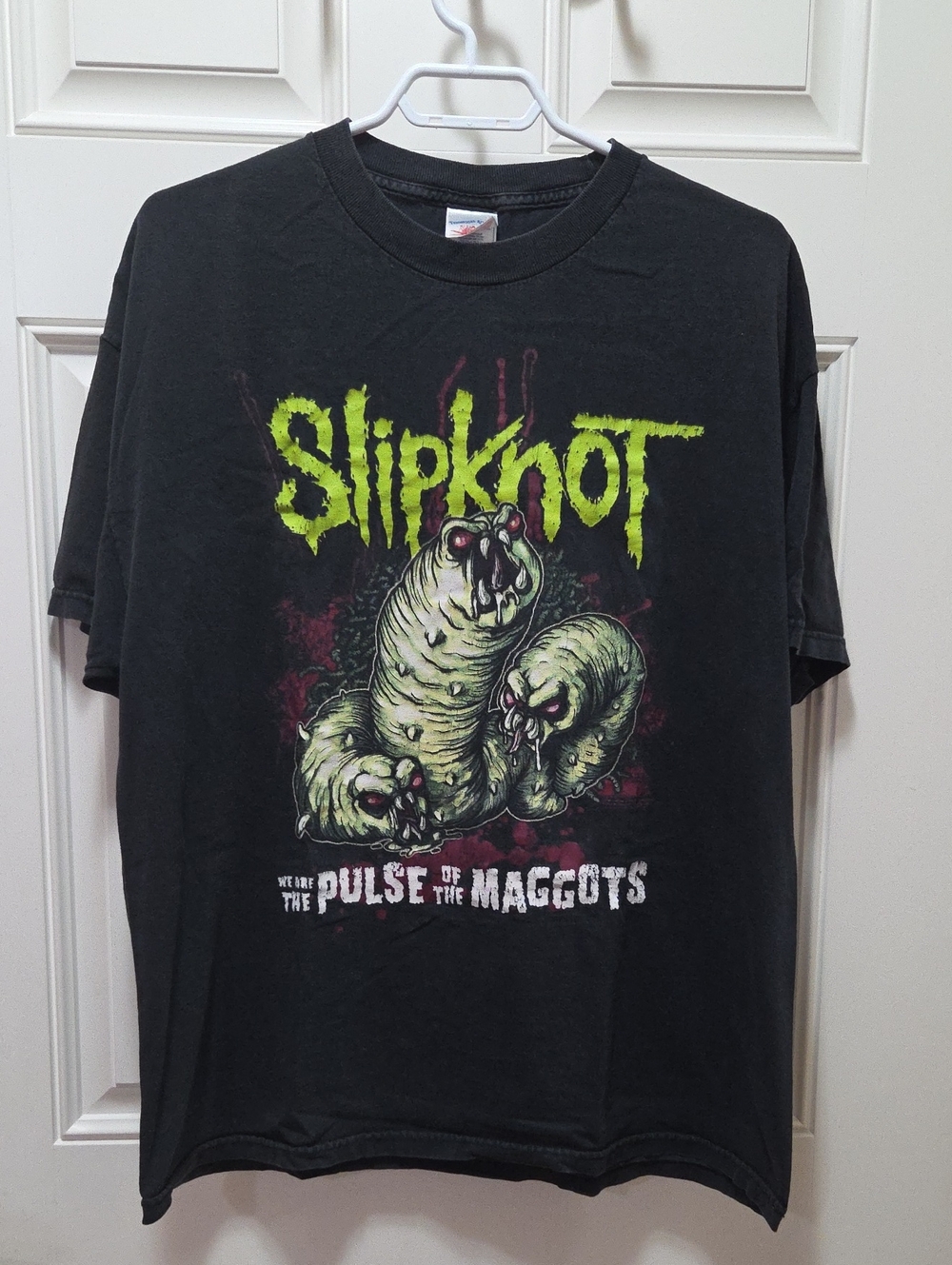 Black Slipknot 'Pulse of the Maggots' Graphic Tee